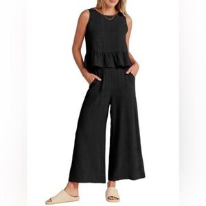 Women's Black Sleeveless crop top and wide leg pants size large, new with tags